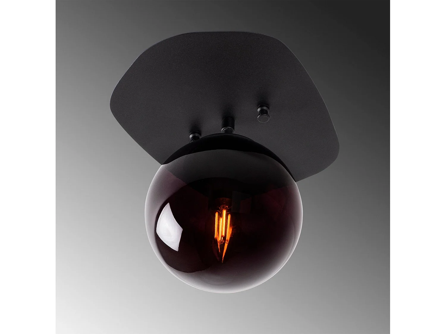 Candeeiro Elegante e Sofisticado para Transformar o Seu Espaço