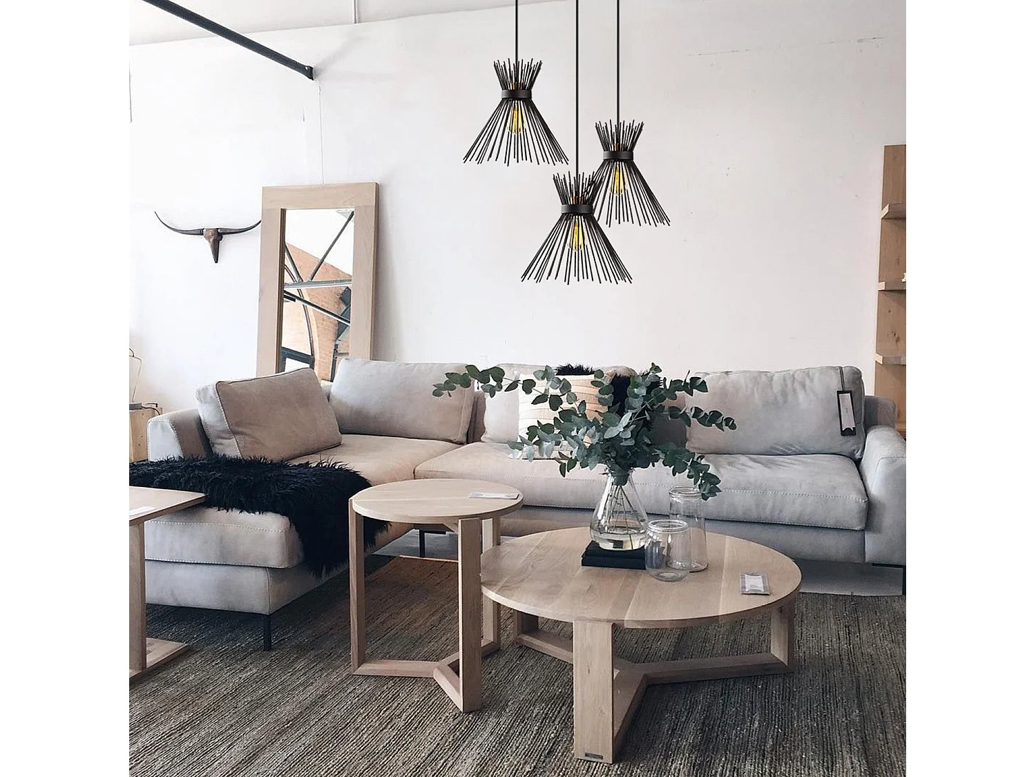 Candeeiro Preto Kirpi - 3085: Elegância e Sofisticação para o Seu Espaço