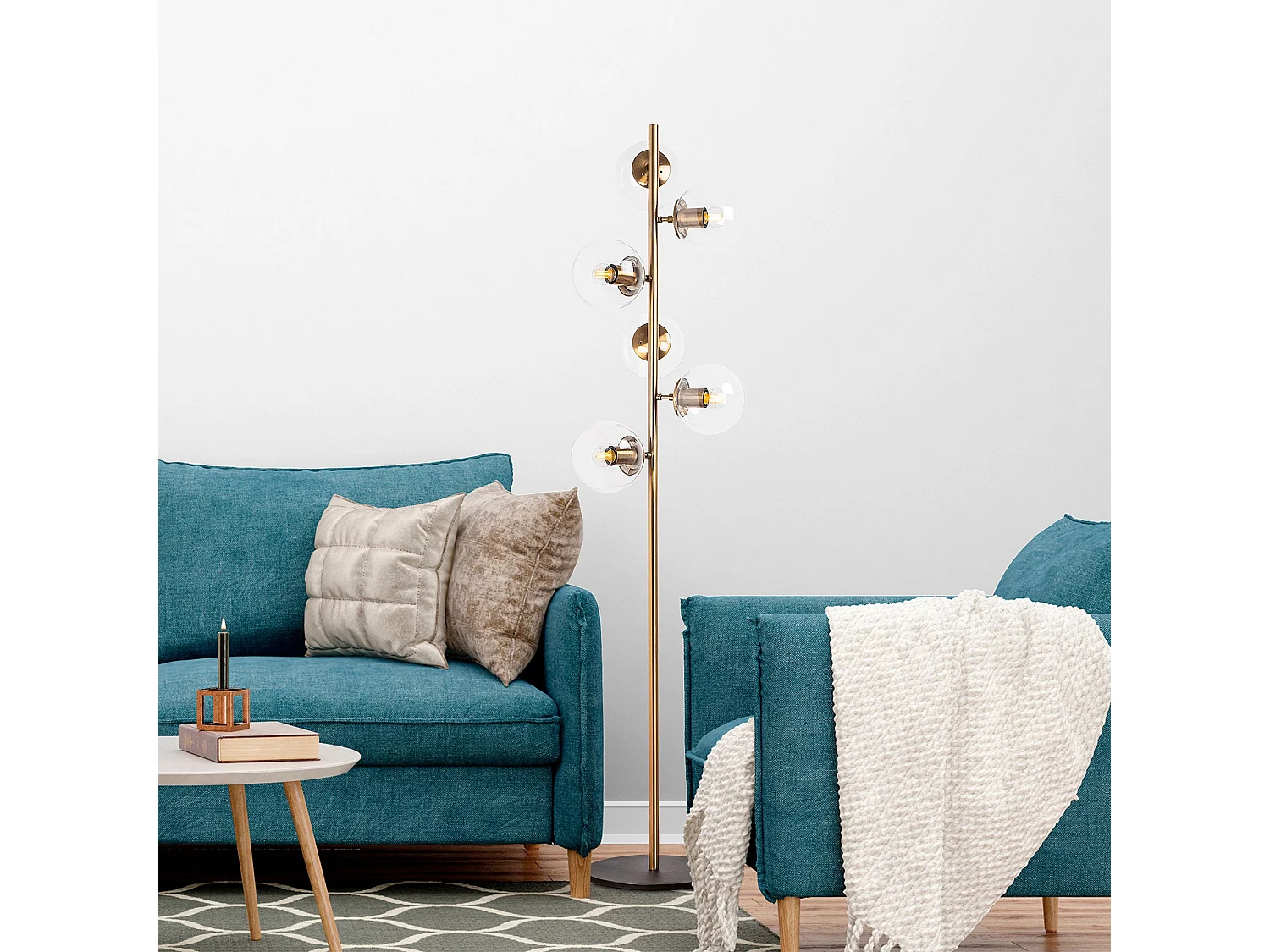 Candeeiro de Pé Fazli em Preto e Cobre – Design Moderno para Iluminação Elegante