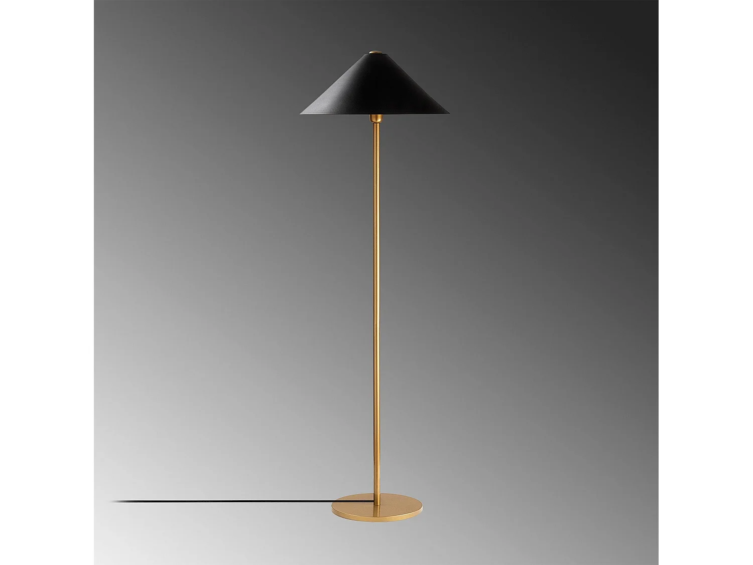 Candeeiro de Pé Elegante em Dourado - Design Moderno e Sofisticado