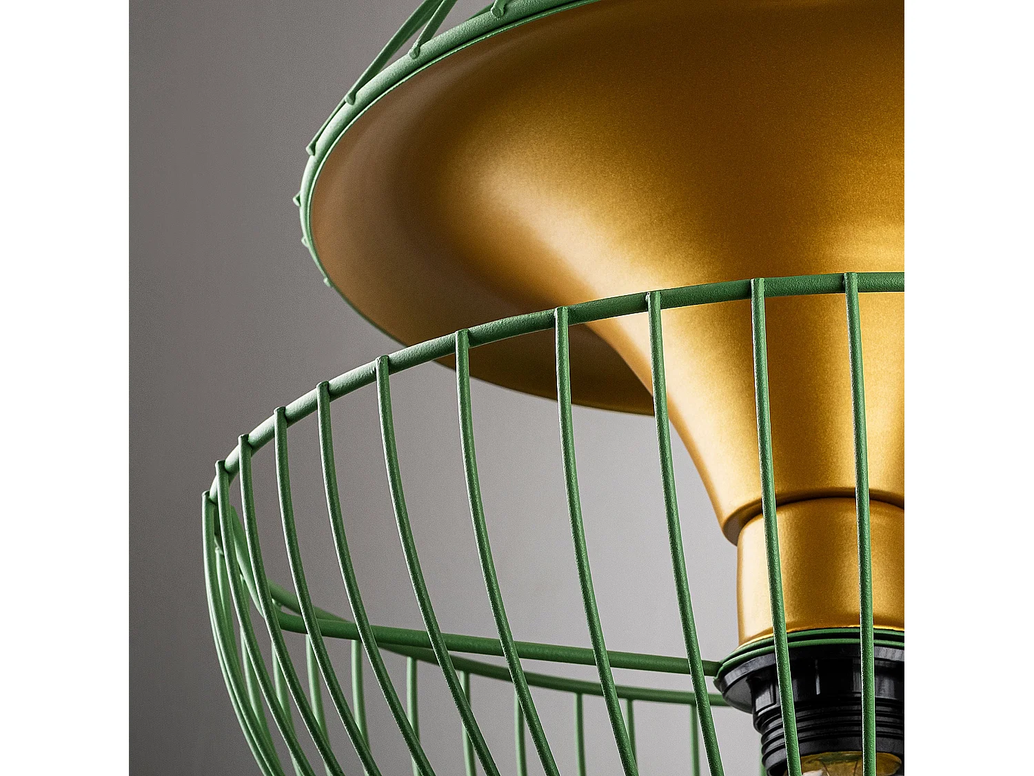 Candeeiro Verde Telmander - Design Moderno e Elegante