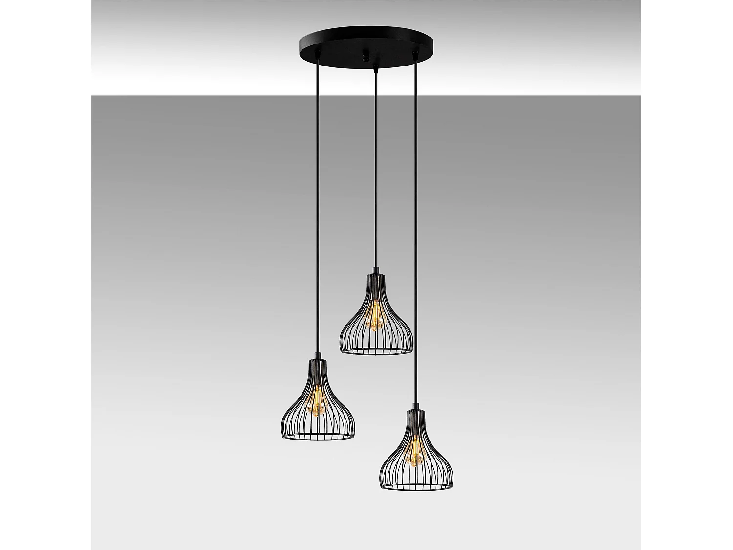 Candeeiro Preto Ajustável Telyildo - Elegância e Sofisticação para o Seu Espaço