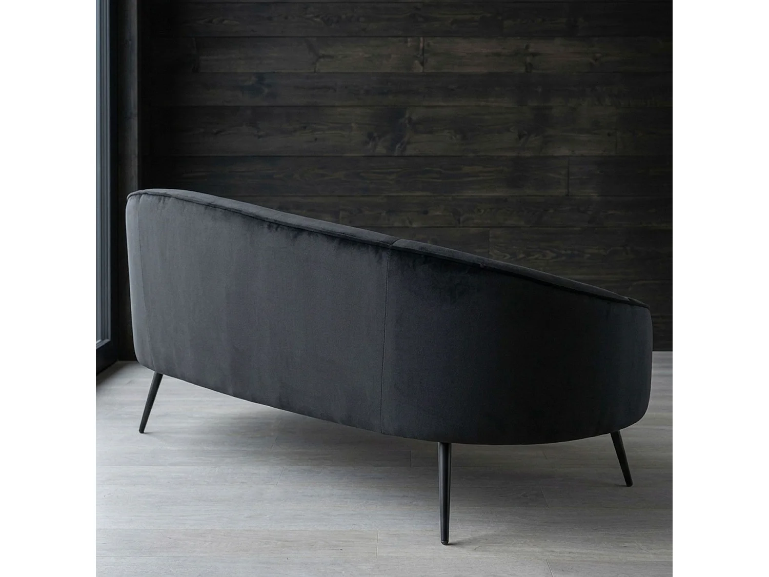 3-Sitzer Sofa Brendan Samt Schwarz Stilvoll und Bequem