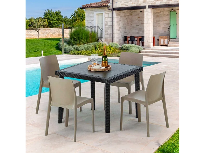 Schwarz Quadratisch Tisch und 4 Stühle Farbiges Polypropylen-Außenmastenset Grand Soleil Rome Passion - Beige