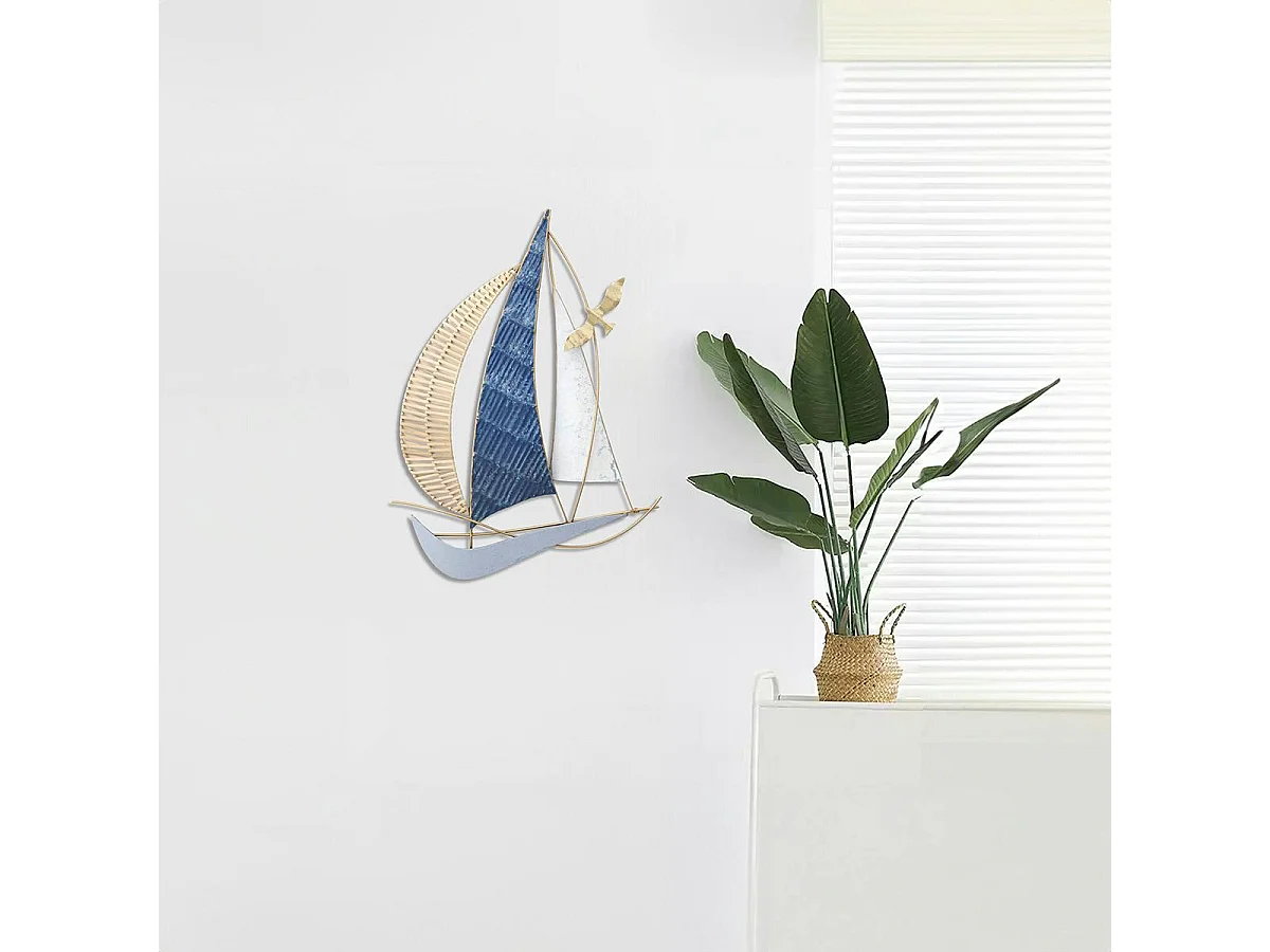 Décoration murale voilier bleu métal et rotin