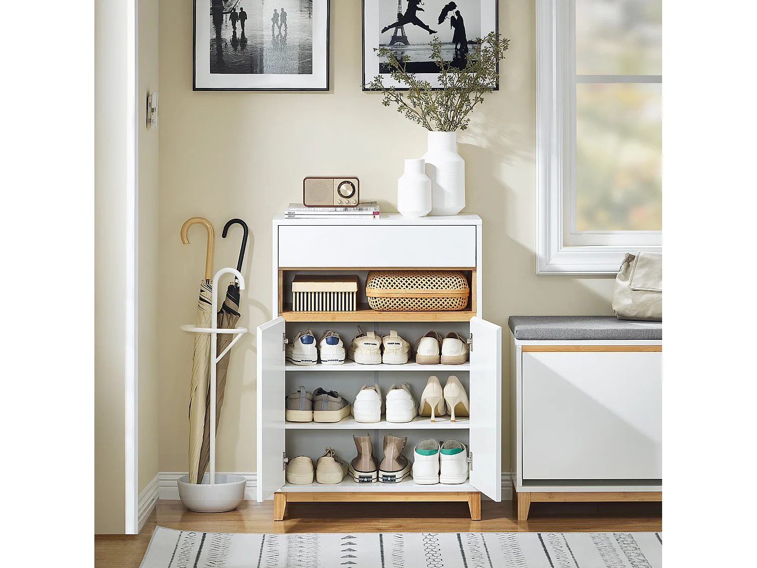 SoBuy Meuble Entrée Multifonctionnel avec Tiroir, 2 Portes et Étagères Réglables, L60xP34xH85 cm, FSB97-WN