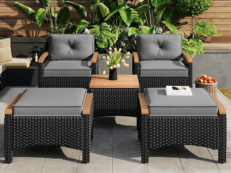 Salone da giardino per 2 persone - 2 poltrone - 1 tavolino basso - 2 sgabelli - ferro galvanizzato + acacia - vimini - nero