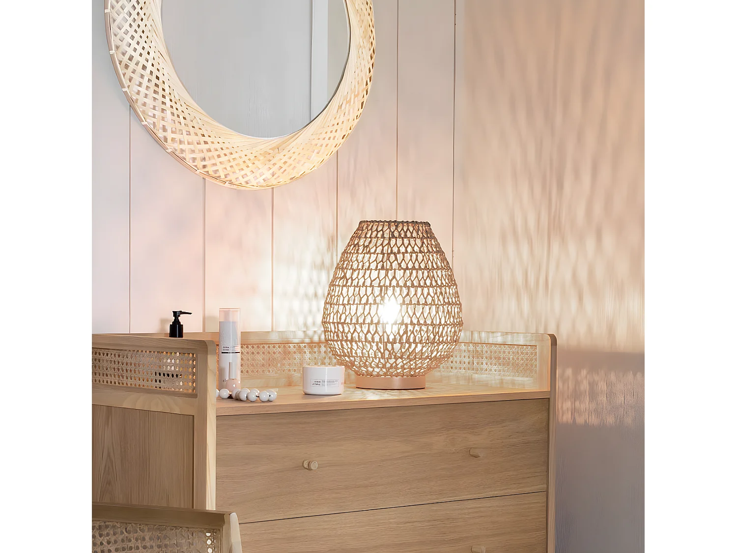 Lampe en métal coloris beige - D. 30 x H. 35,5 cm