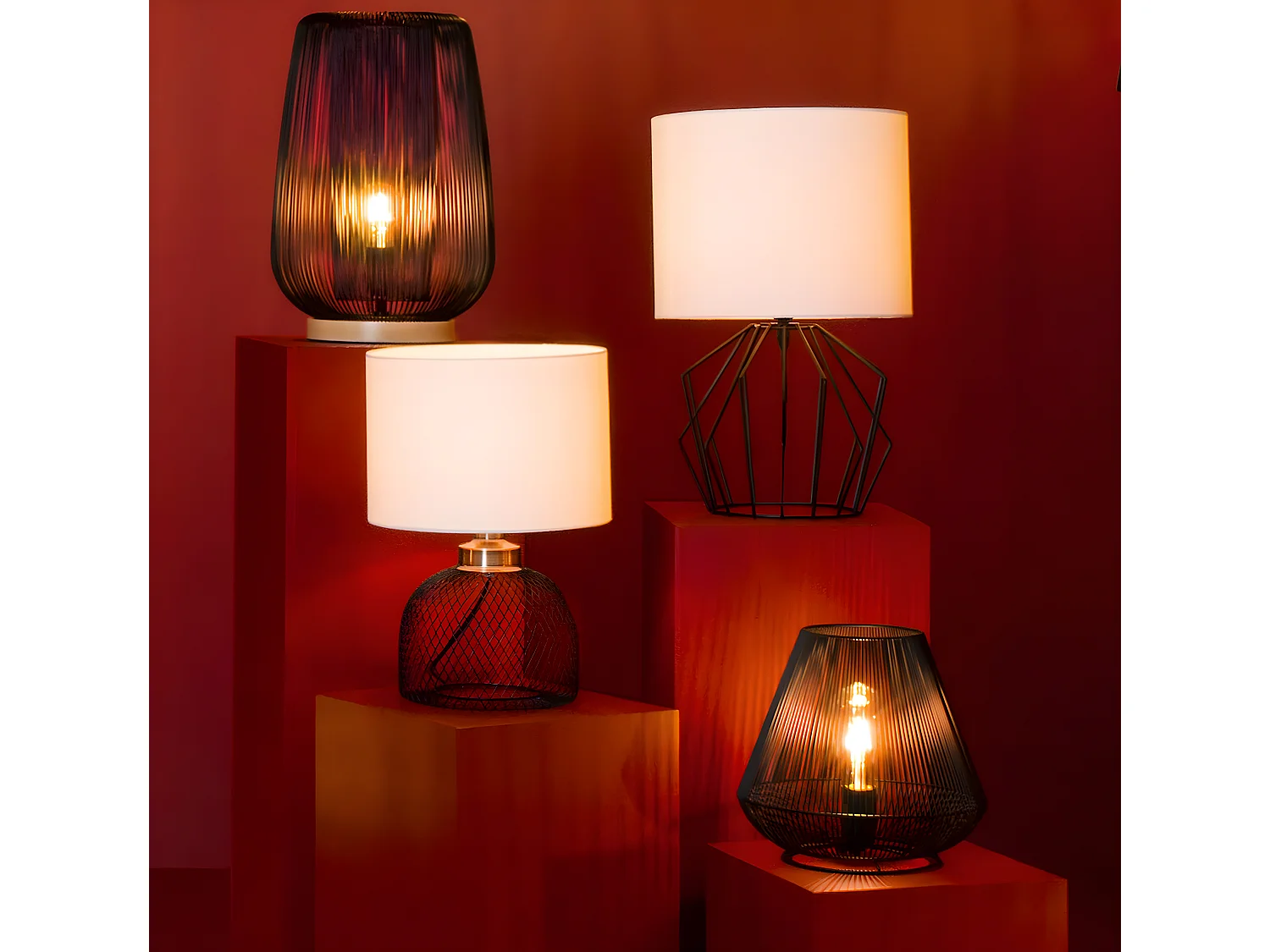 Lampe filaire métal noir - Diamètre 28,5 x Hauteur 40,5 cm