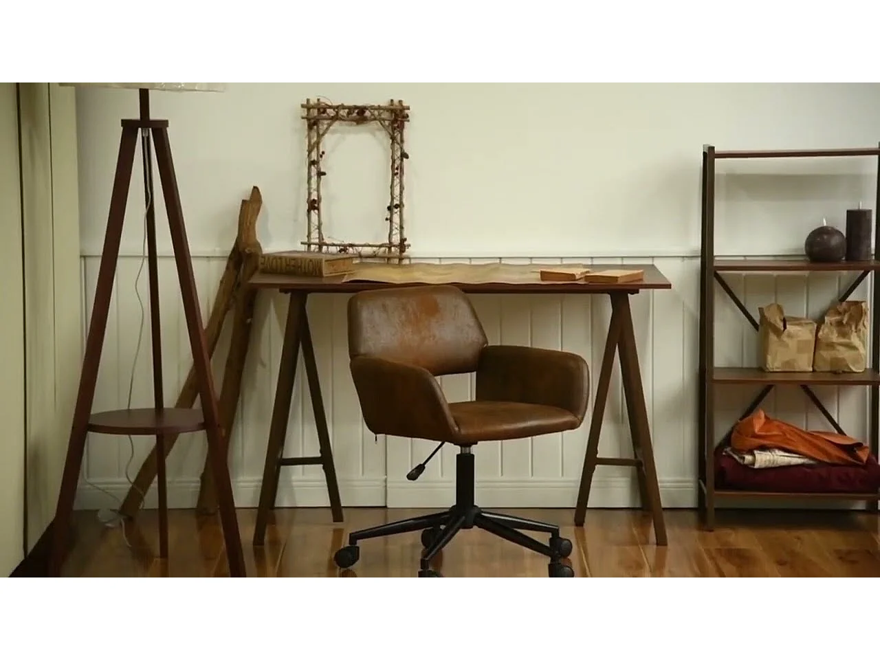 URBAN MEUBLE Fauteuil rétro - réglable en hauteur - pivotant à 360° - à roulettes - amovible - marron