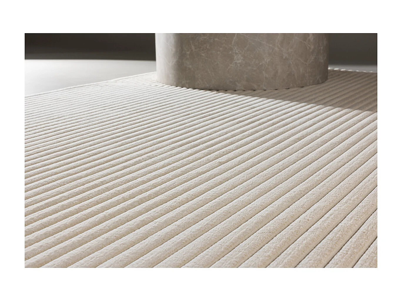 Miller vloerkleed 200x290 cm offwhite.