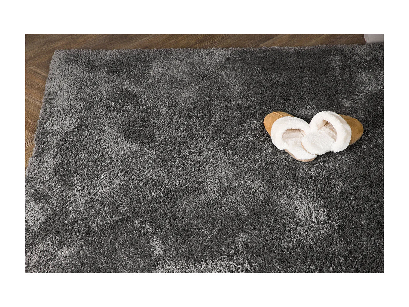 Walter vloerkleed 290x200cm donkergrijs.