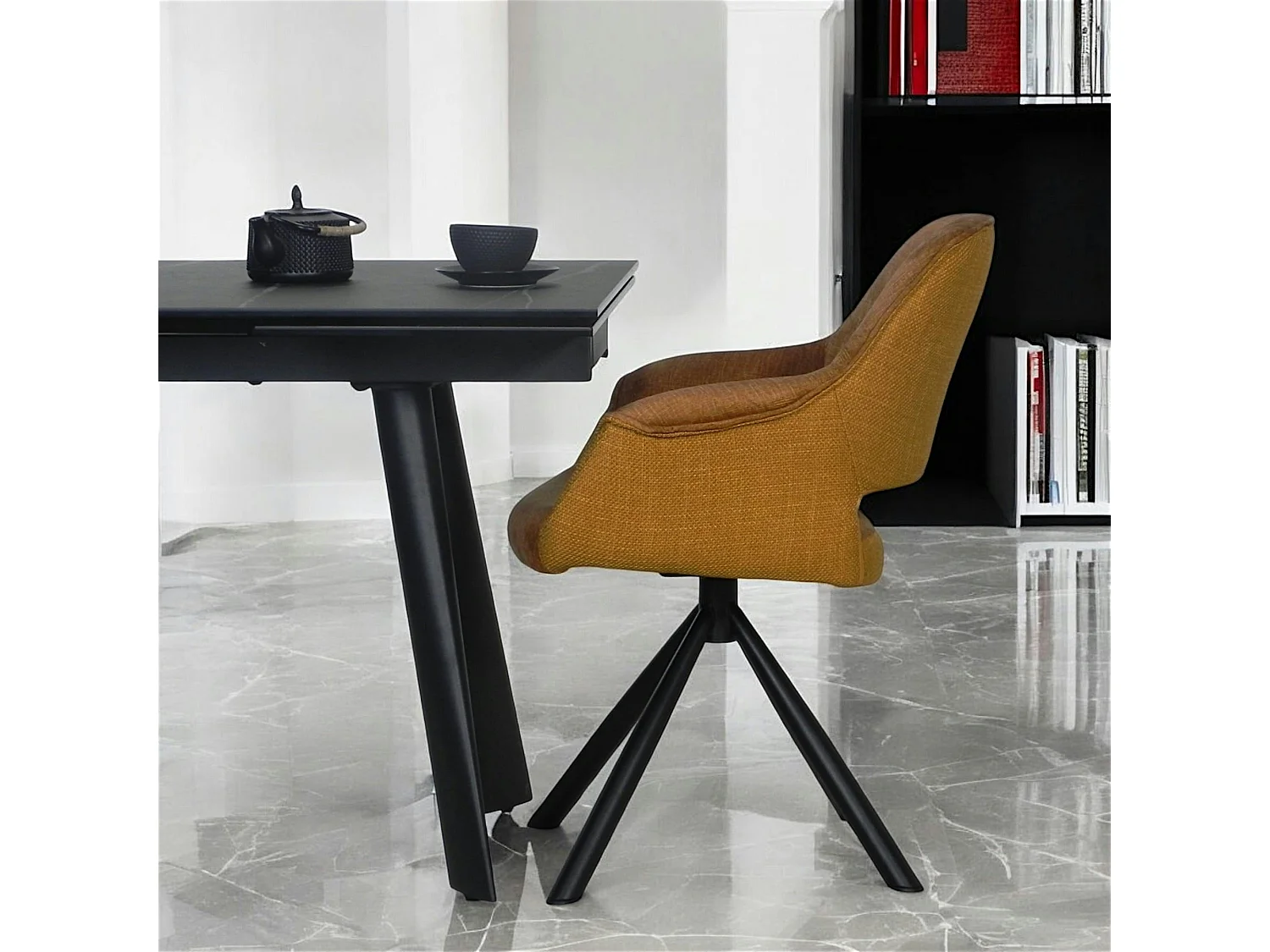 Fauteuil pivotant bi-matière, couleur moutarde (lot de 2) IENA