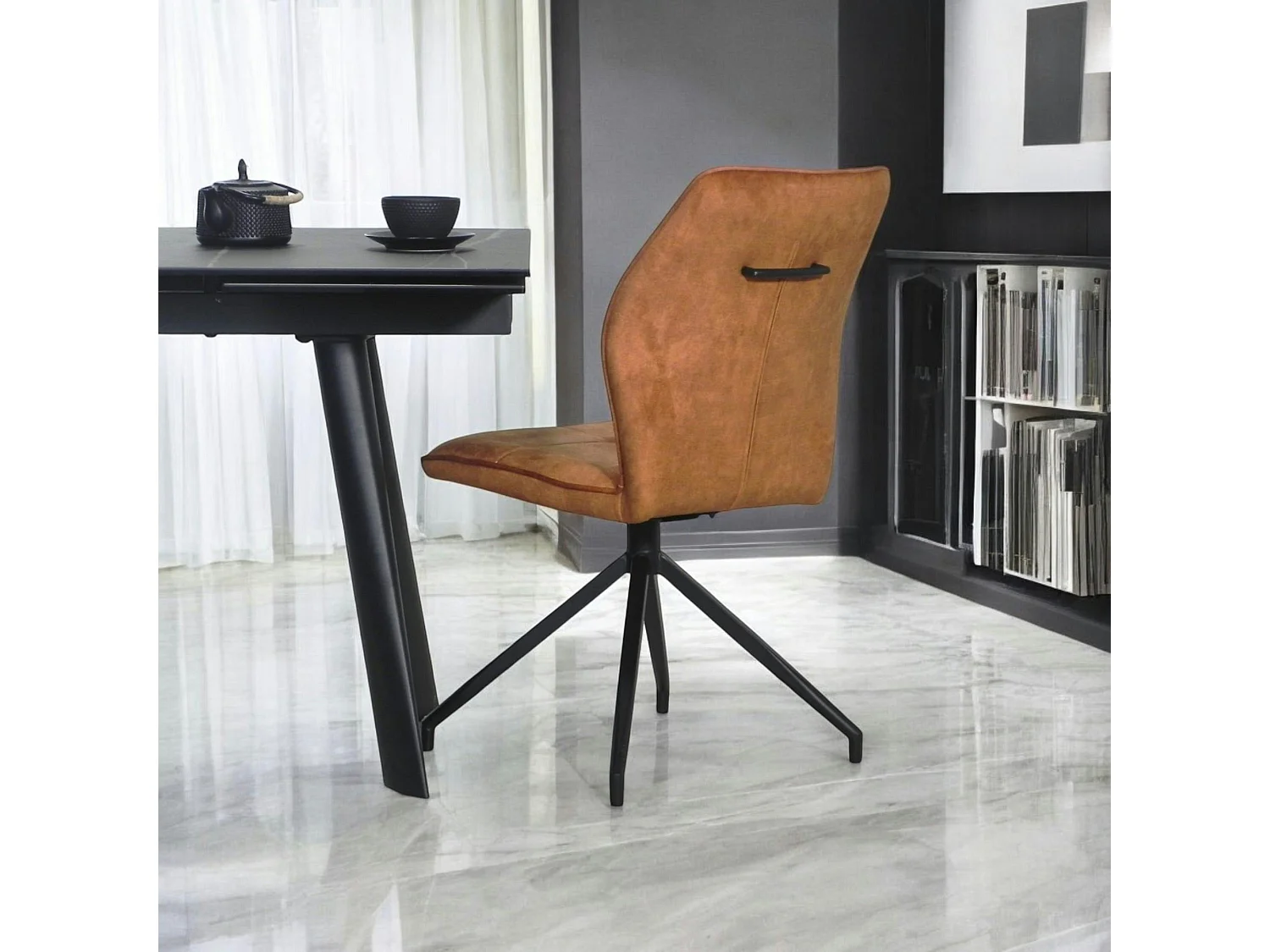 Chaise pivotante moutarde en velours patiné avec poignée (lot de 2) LOMBARDIE