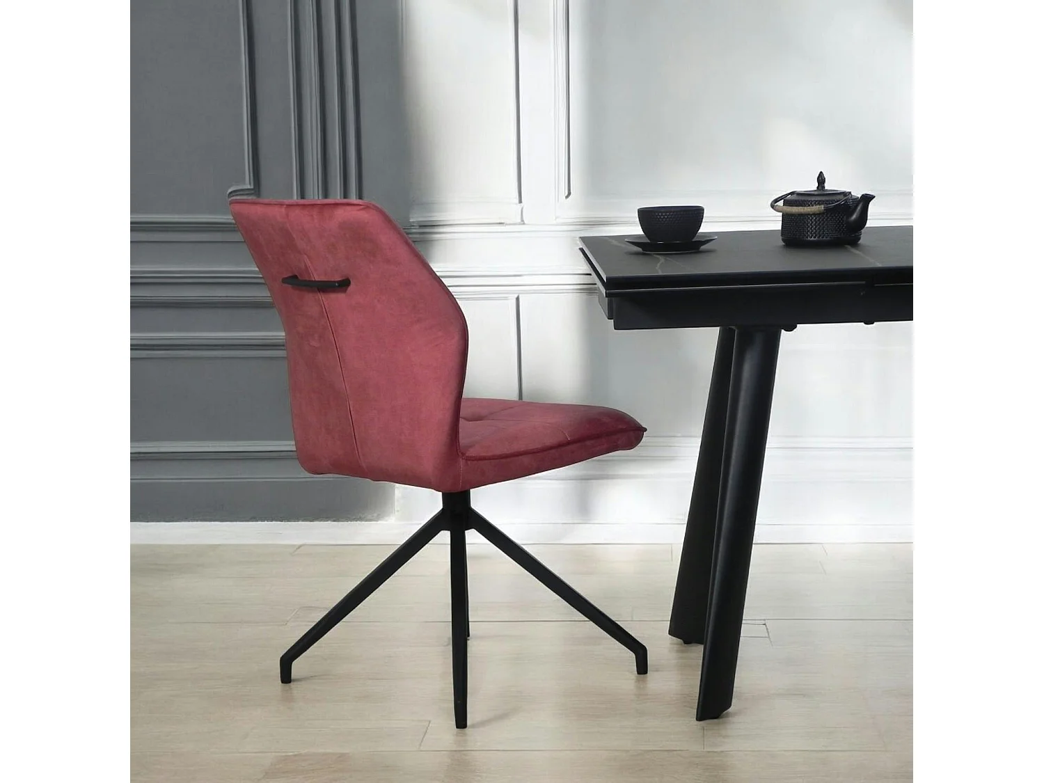 Chaise pivotante rose en velours patiné avec poignée (lot de 2) LOMBARDIE