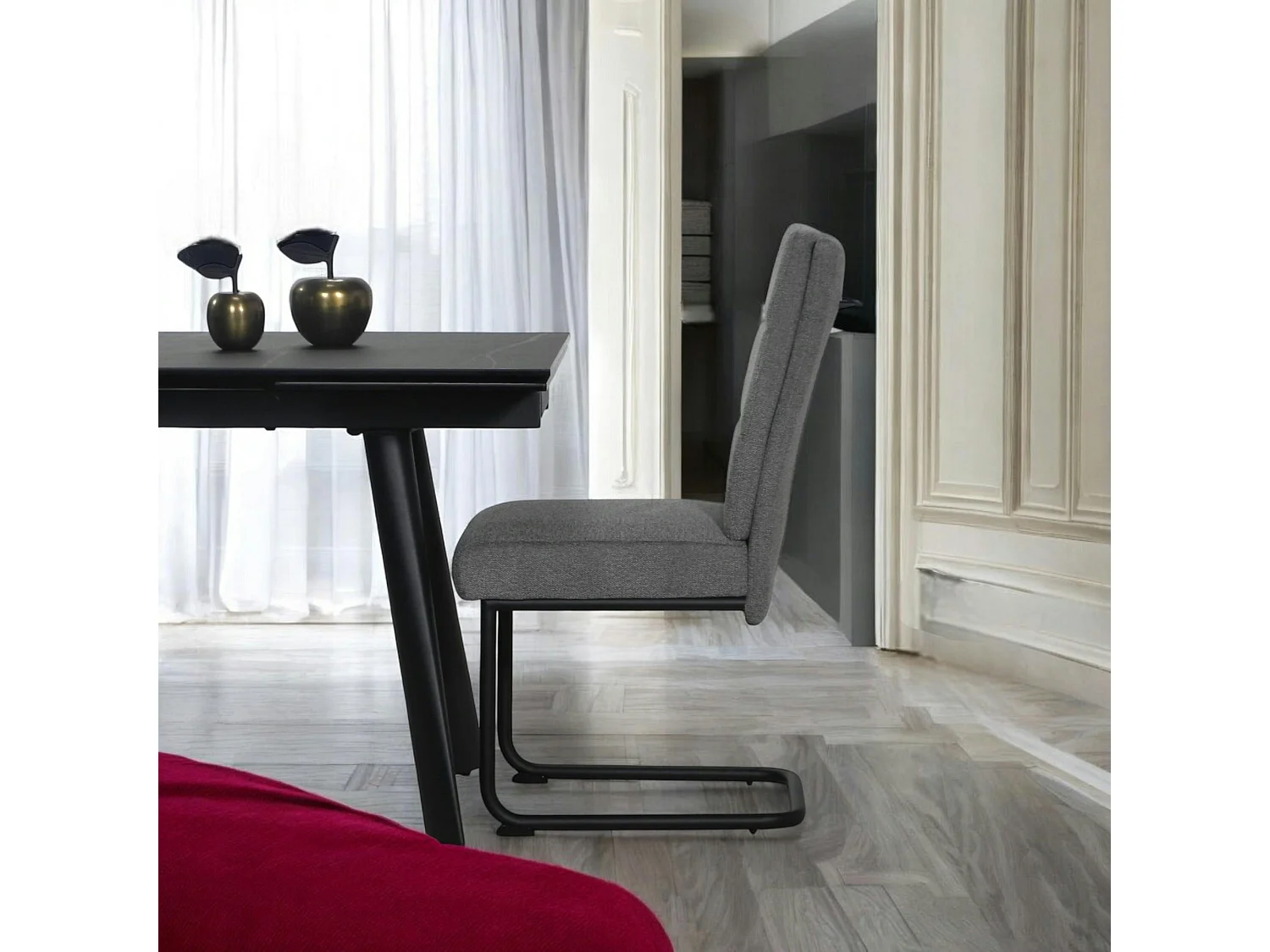 Chaise à dossier haut en tissu gris (lot de 2) LOMBARDIE