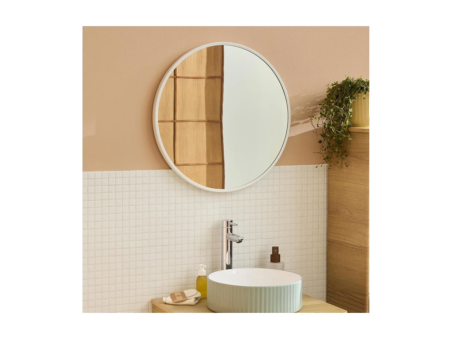 Miroir rond en métal D60cm