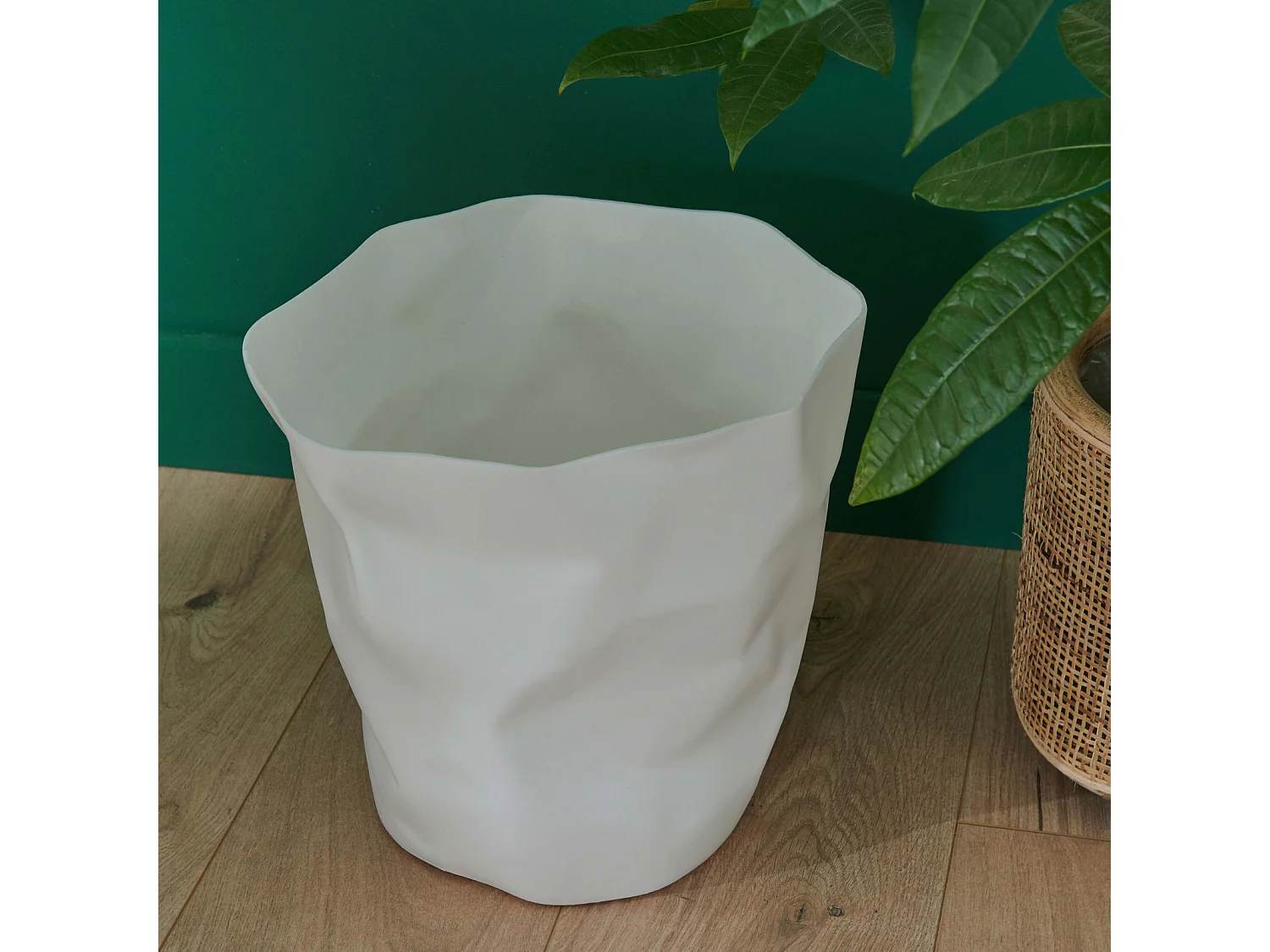 Cestino per Ufficio Effetto Sgualcito Bianco 16 Litri Moderno e Funzionale