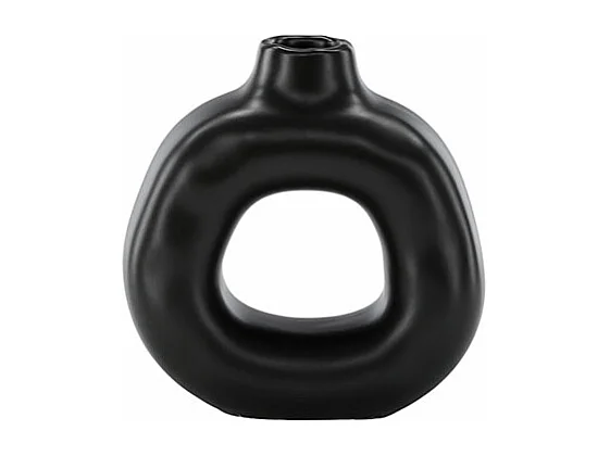 Judi kandelaar zwart.