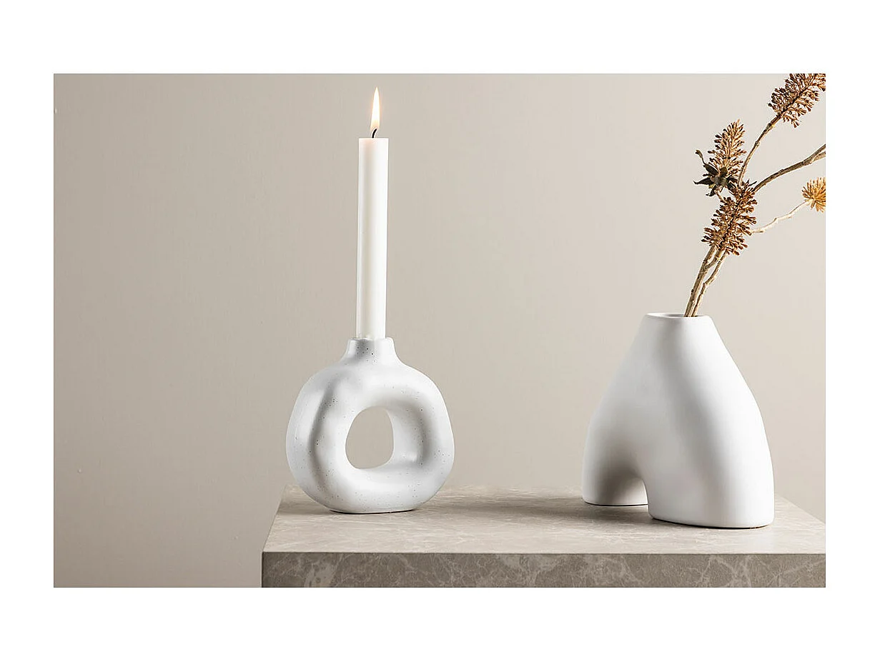 Judi Kerzenständer weiß.