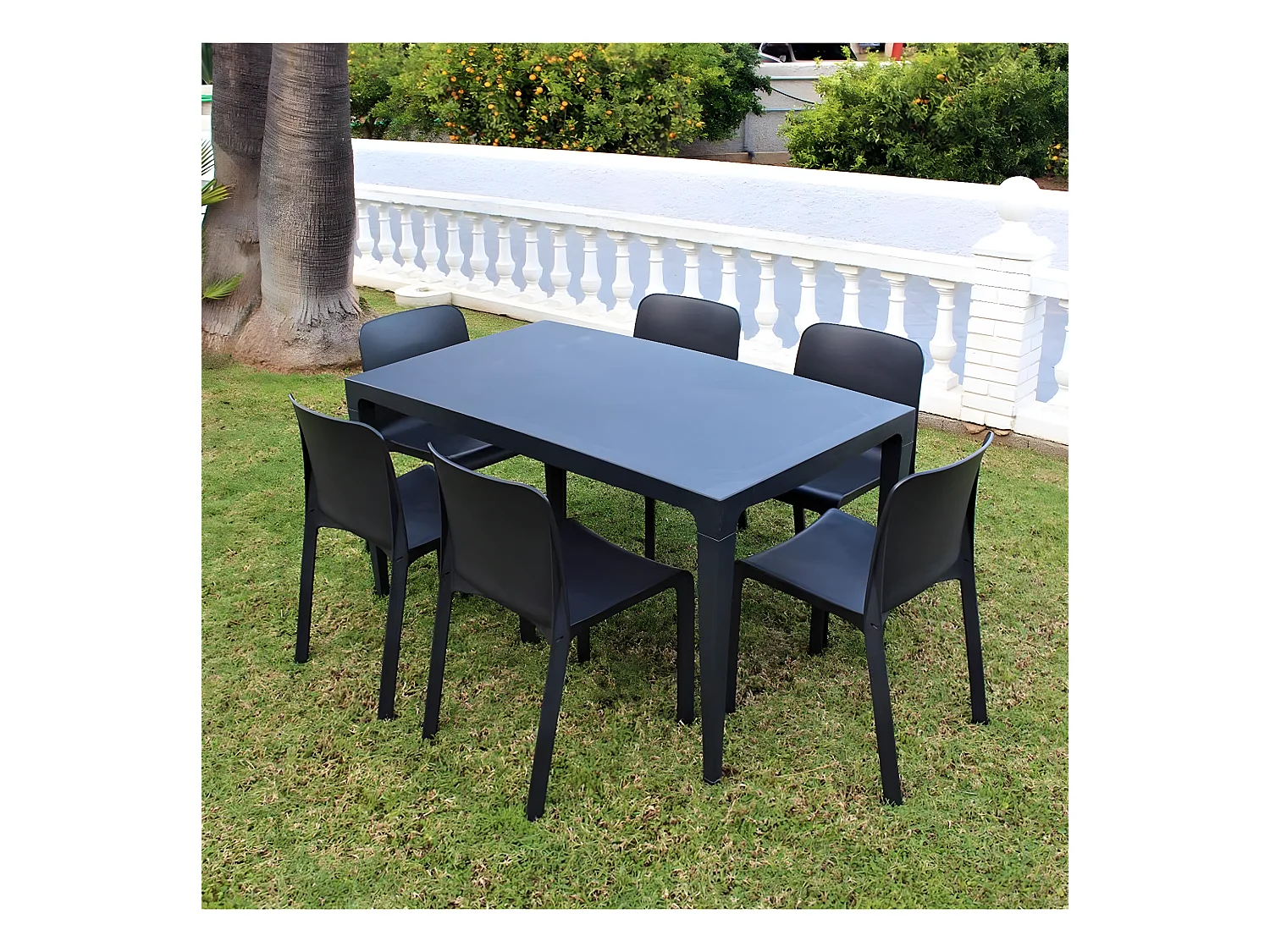 Lot de 6 chaises de jardin empilables en résine coloris anthracite - Longueur 48 x Profondeur 53 x Hauteur 80 cm  