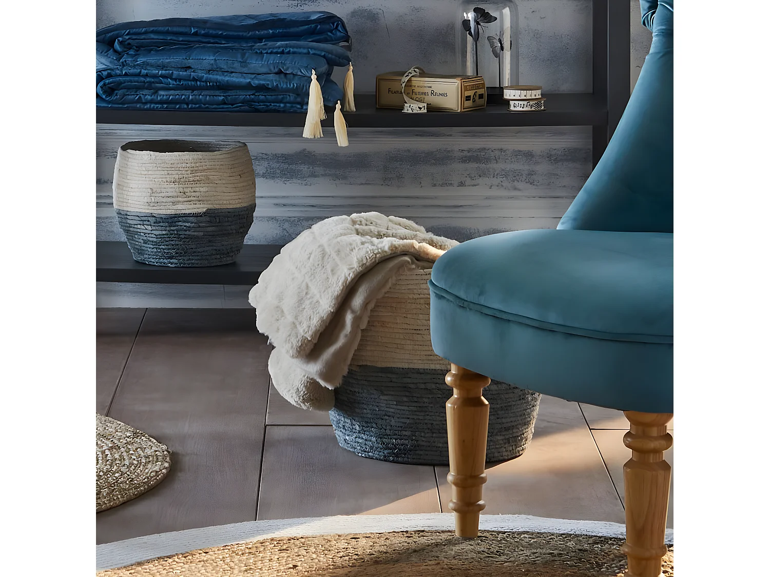 Plaid, couverture en polyester coloris blanc - L. 160  x P. 120  x H.  2 cm