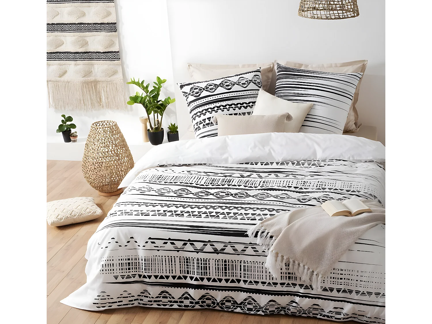 Parure de lit + 2 taies d'oreiller imprimée noir/blanc - 240 x 220 cm