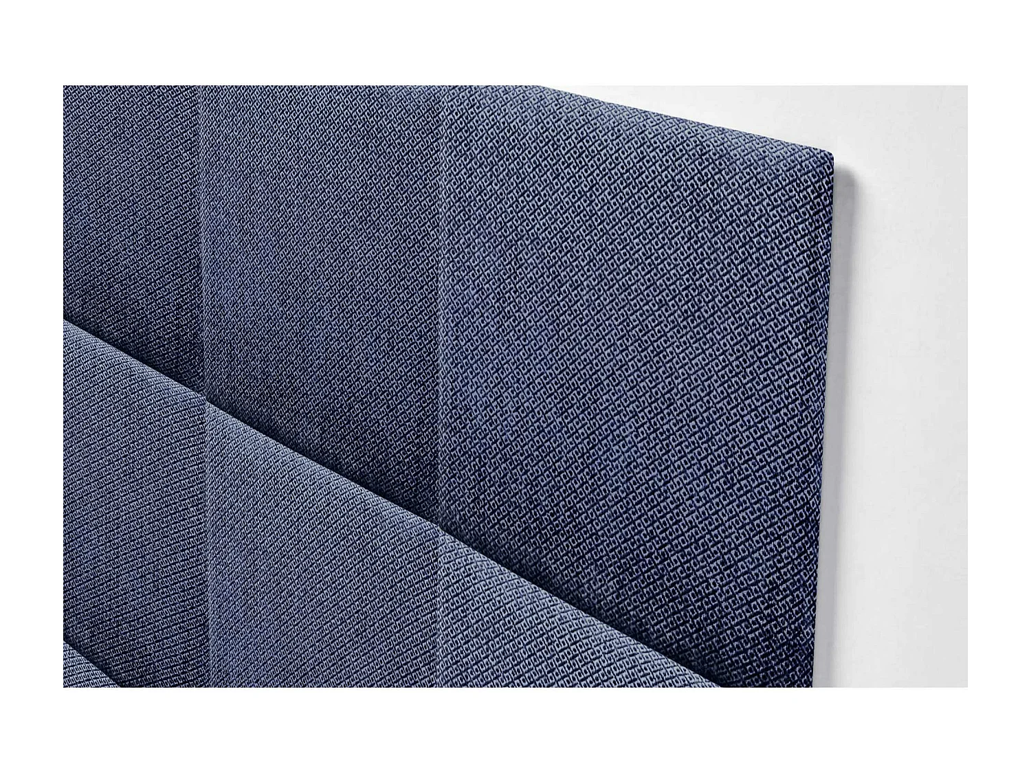 DHOME Gepolstertes Kopfteil aus austauschbaren selbstklebenden Paneelen Luxury Edition Serie Luxusbett Schlafzimmer (Silver Marine, 95cm)