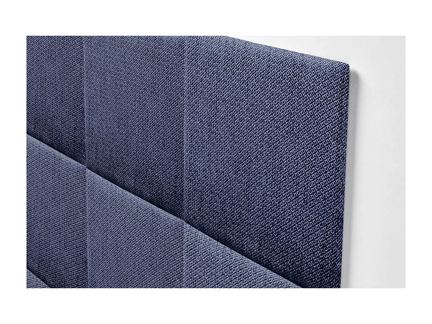 DHOME Tête de Lit Rembourrée Composée de Panneaux Autoadhésifs Interchangeables Série Luxury Edition Lit de Luxe Chambre (Silver Marine, 110cm)