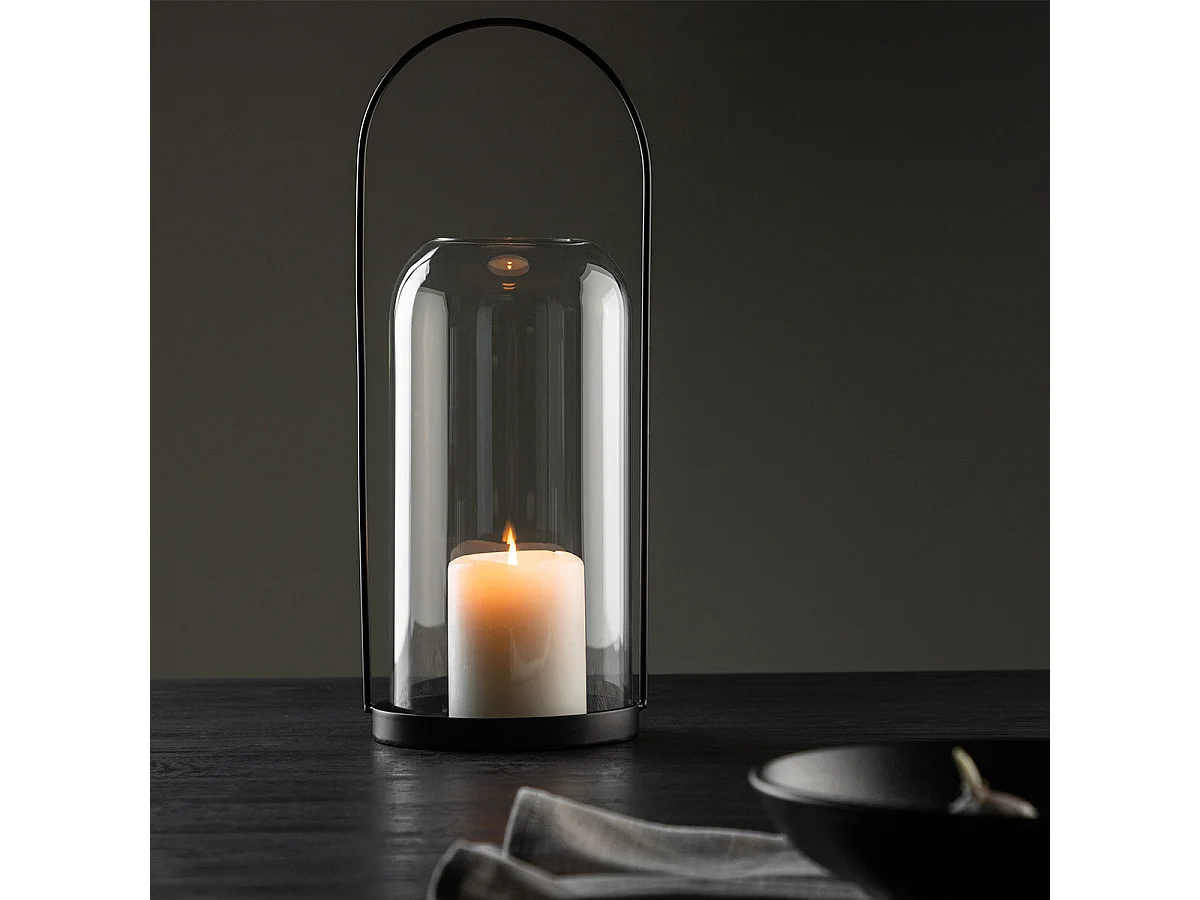 Flora Teelichthalter schwarz.