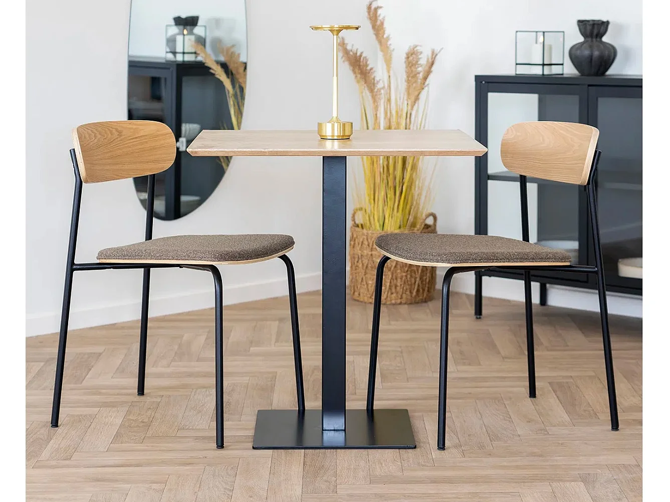 Estepona Esszimmerstuhl Natur, braun, schwarz.