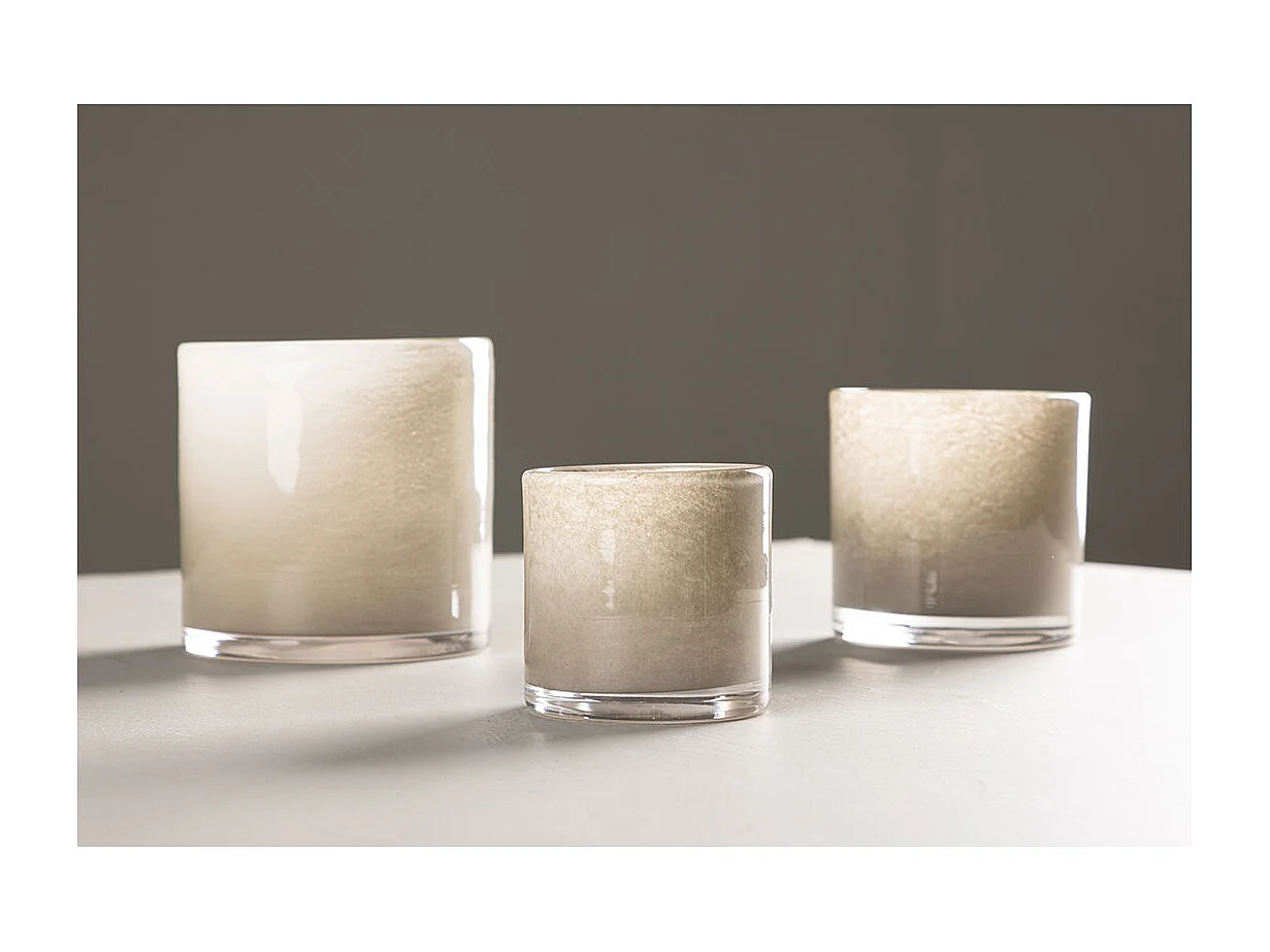 Glora waxinelichthouder beige.