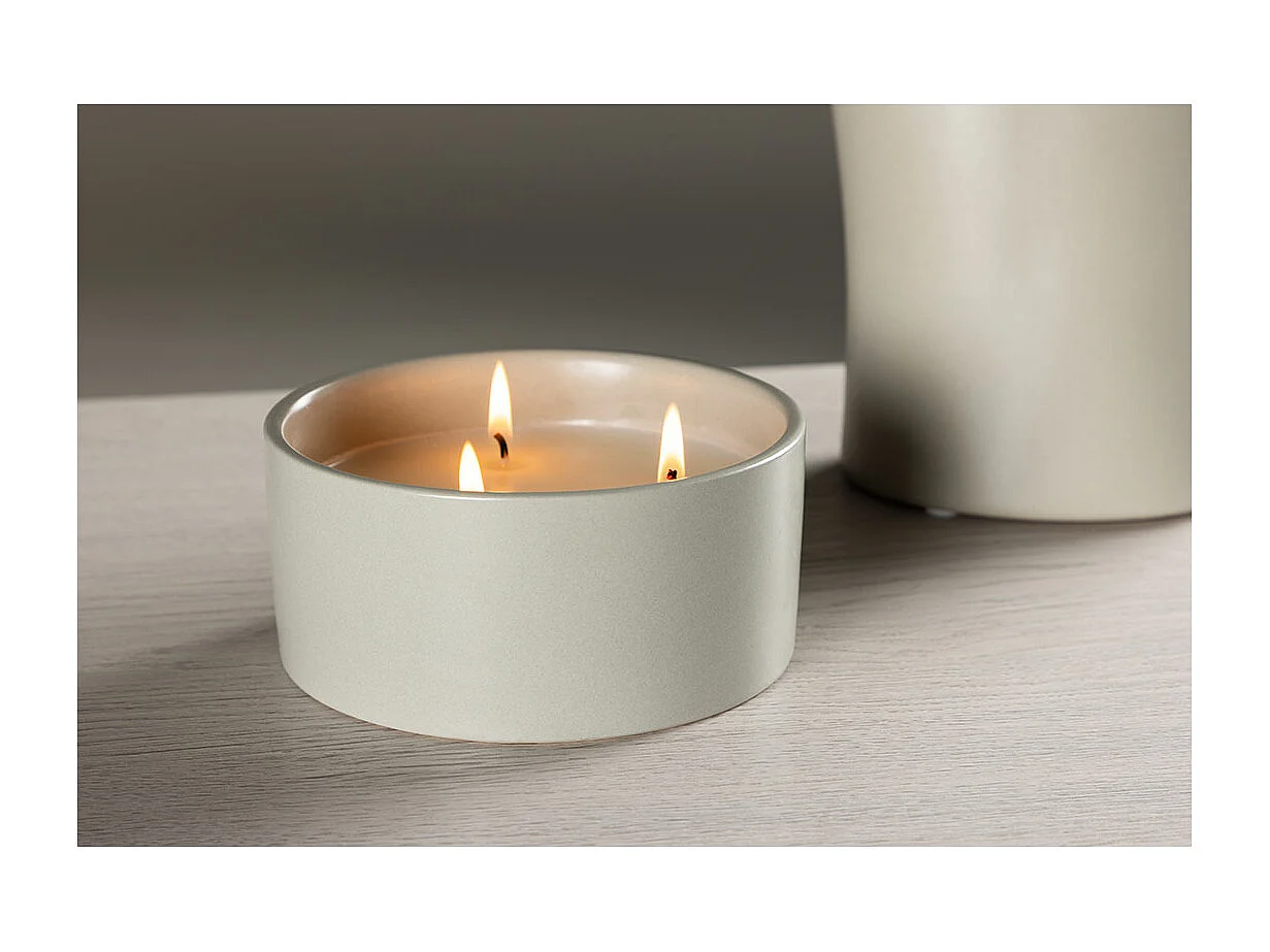 Bougie Parfumée Fraîcheur Marine "Douglas" 750g Gris Clair