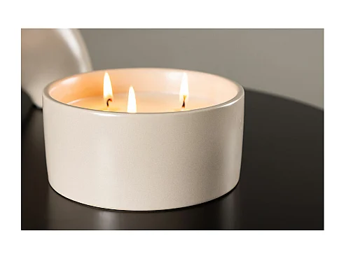 Bougie Parfumée Fraîcheur Marine "Douglas" 750g Beige