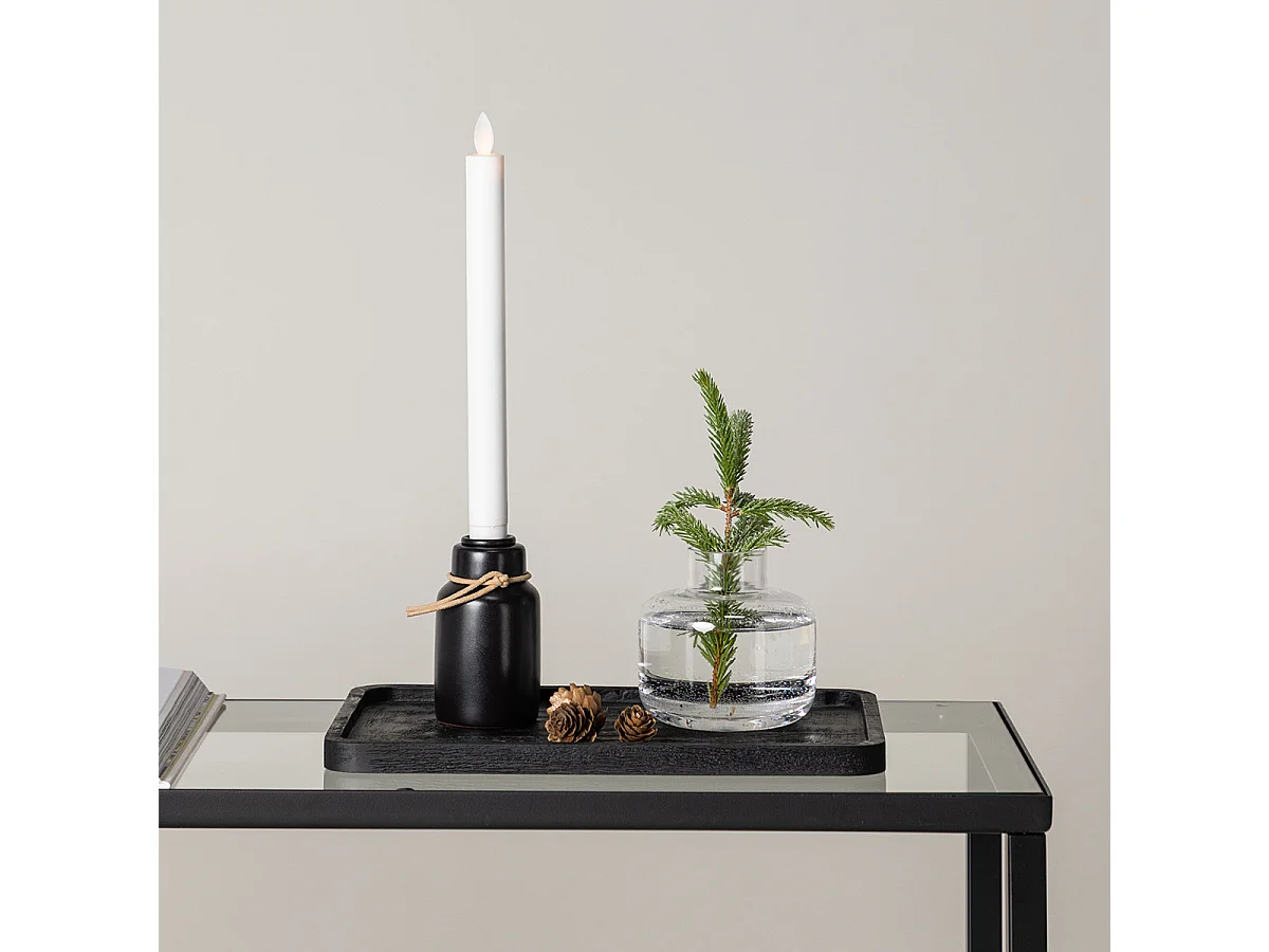 Ulricehamn kandelaar met LED-licht zwart.