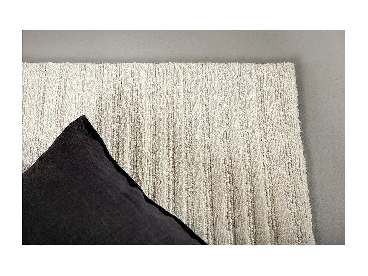 Milton loper 200x72cm wit.