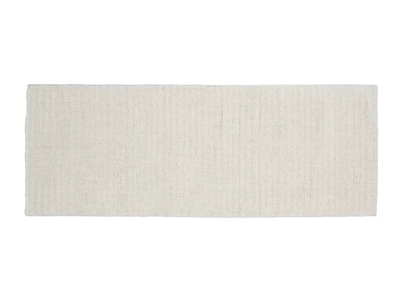 Milton è bianco, misura 200x72cm.