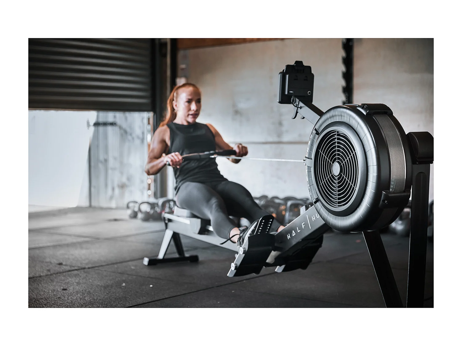 Rameur de fitness à Air - Half Human - Écran LCD 8 programmes - Maison/Appartement - Connexion Bluetooth / App