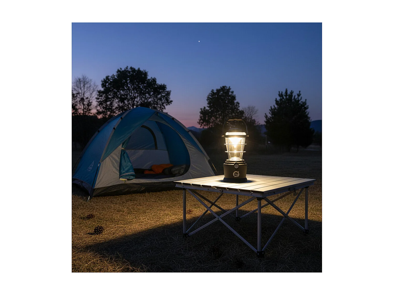 Campinglaterne - O'Camp - 12 LED-Beleuchtung - inkl. Griff + Kompass