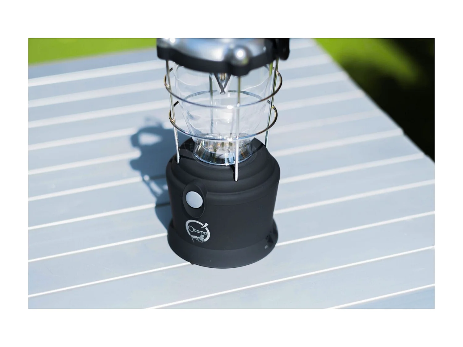 O'Camp Camping lantaarn - - 12 LED verlichting - Handvat + kompas inbegrepen