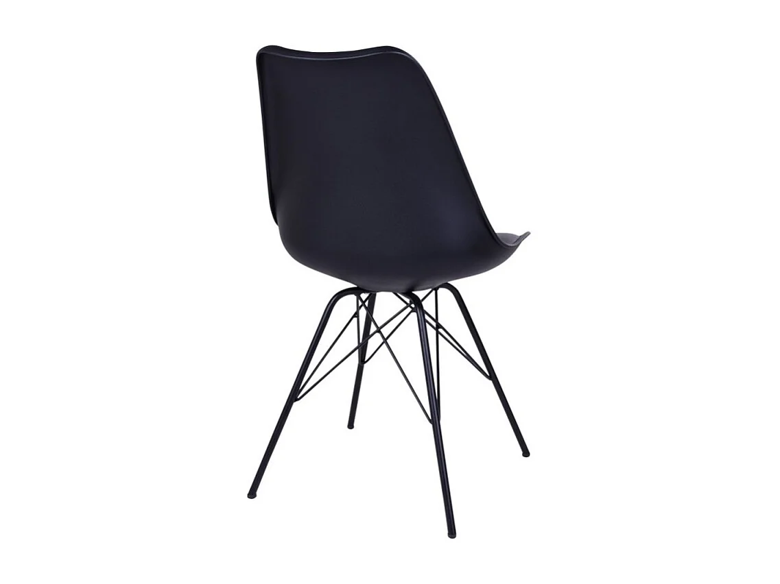 Silla de comedor de cuero negro con pies negros