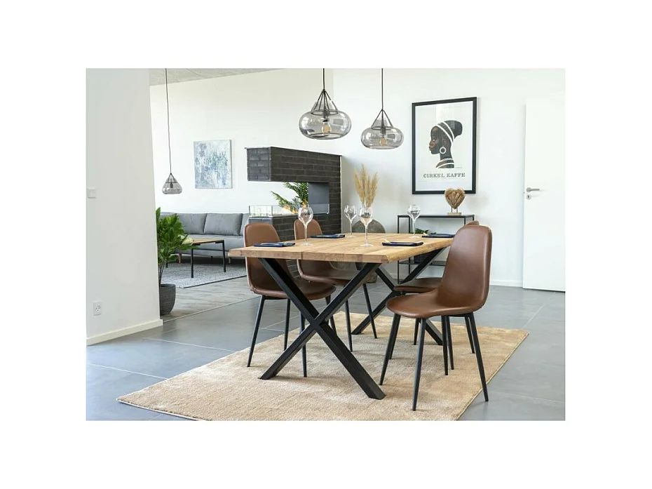 Chaise De Salle À Manger Stockholm En Cuir Synthétique Marron Vintage Et Pieds Noirs