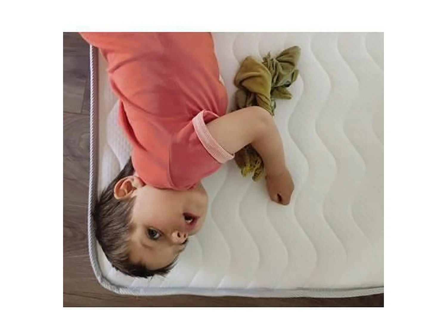 Matelas bébé climatisé 70 x 140 x 10 cm - 1 face été, 1 face hiver