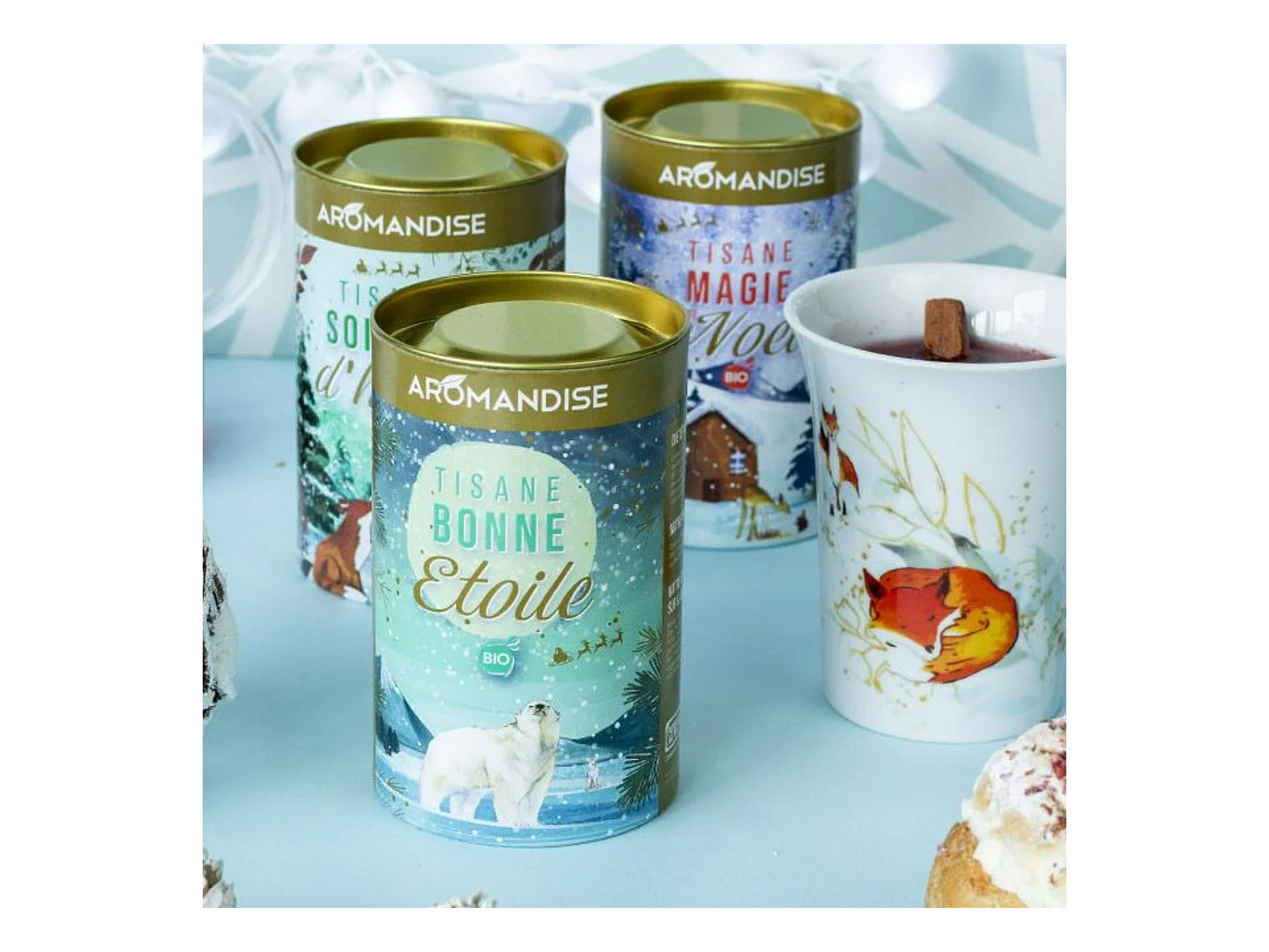 Tisanière fleurie porcelaine 250 ml + Tisanes Soirées d'Hiver et Magie de Noël
