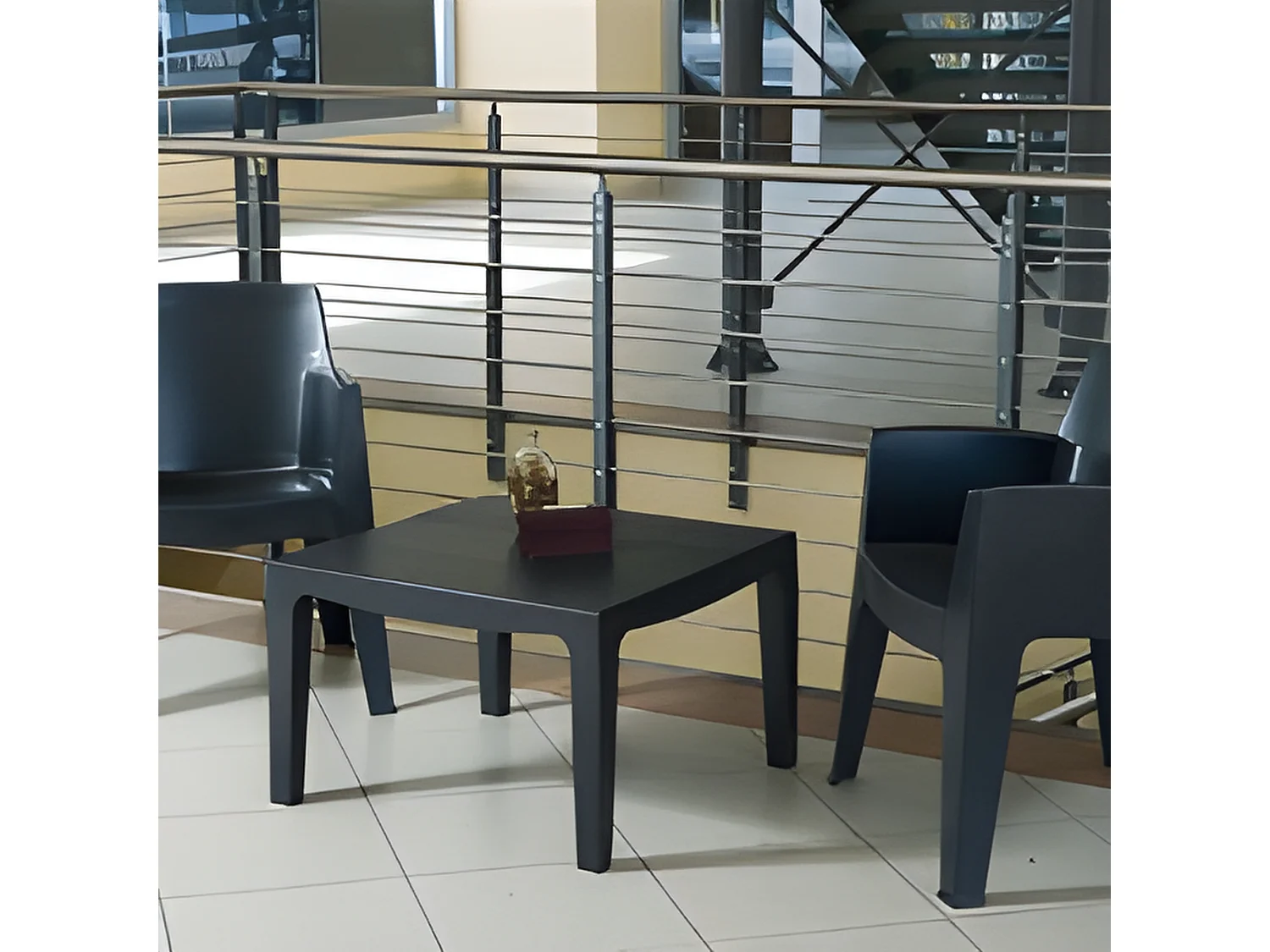 Lot de 6 chaises de table-salle à manger - cuisine - interieur/exterieur en résine coloris anthracite - Longueur 48 x Profondeur 53 x Hauteur 80 cm