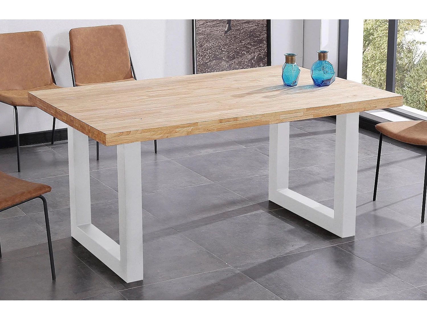 Table à manger en bois coloris chêne nordique / pieds blanc - Longueur 160 x profondeur 100 x hauteur 75 cm