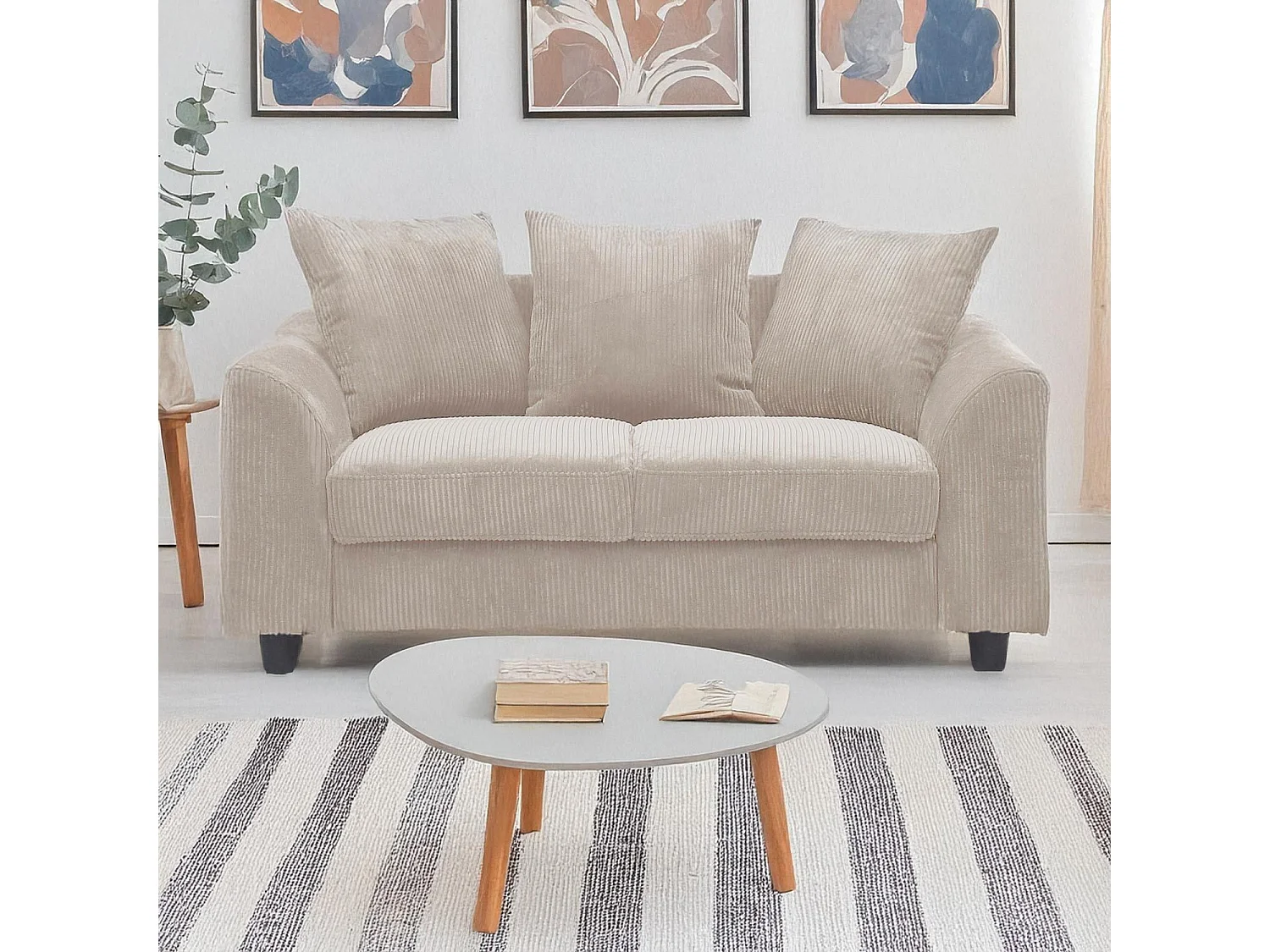 2-Sitzer Samt-Cord-Sofa in Beige, Kompakt und Bequem