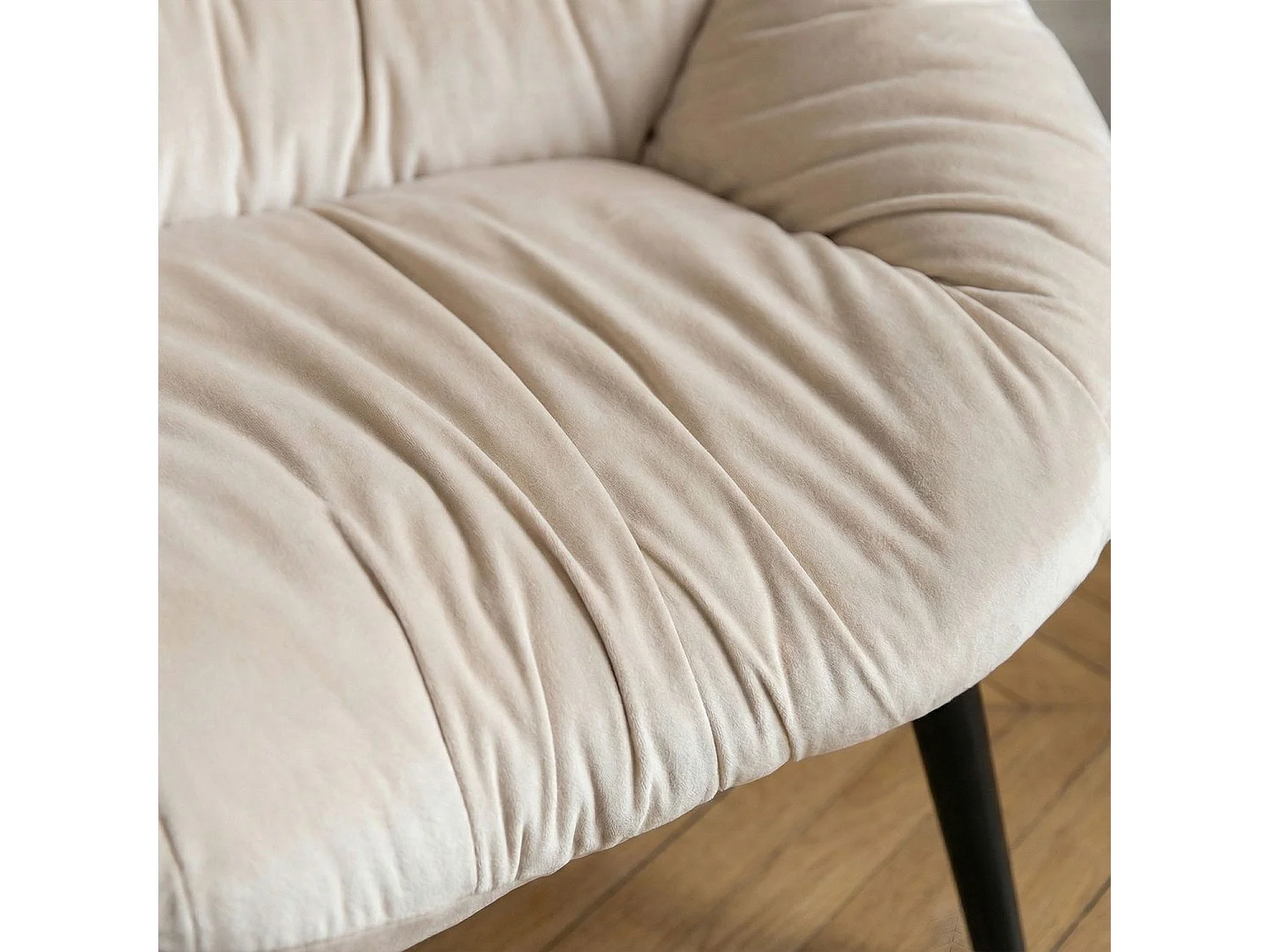 Fauteuil moderne et confortable Patrick Velours Beige
