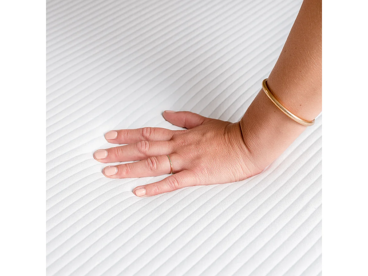 Surmatelas mousse mémoire de forme 5cm déhoussable 160x200cm