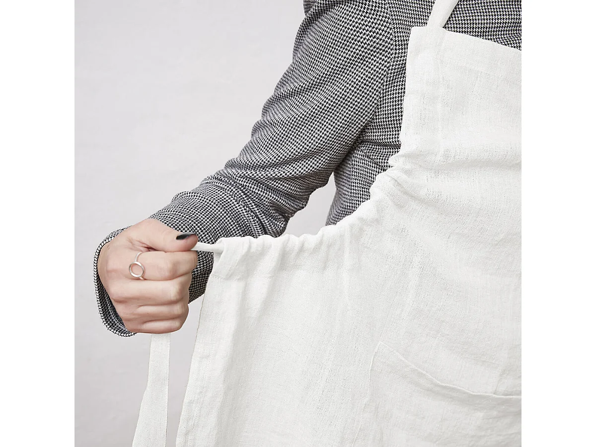 MARGAUX - Tablier Ajustable avec Poche 70x85cm Lin Lavé Coloris Craie